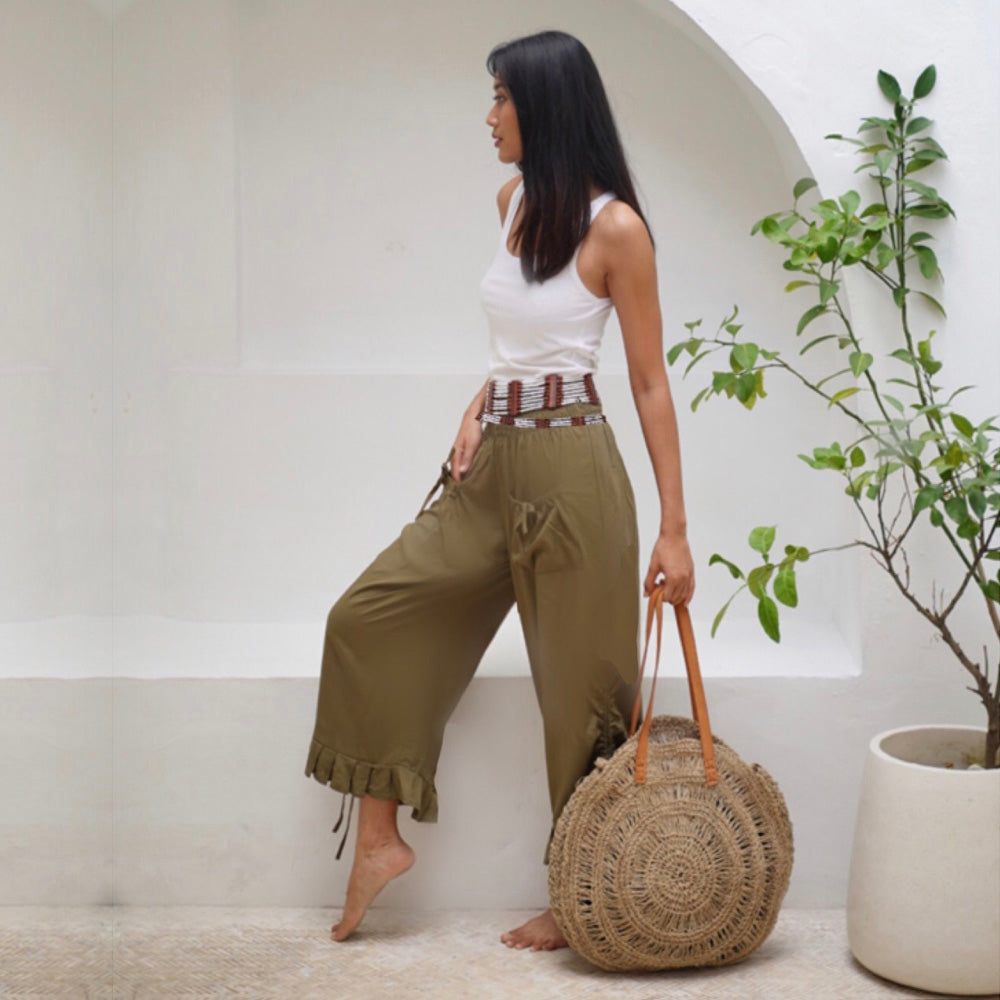 Alexis 3/4 Leg Pockets Capri Mid-Calf Crop Pants