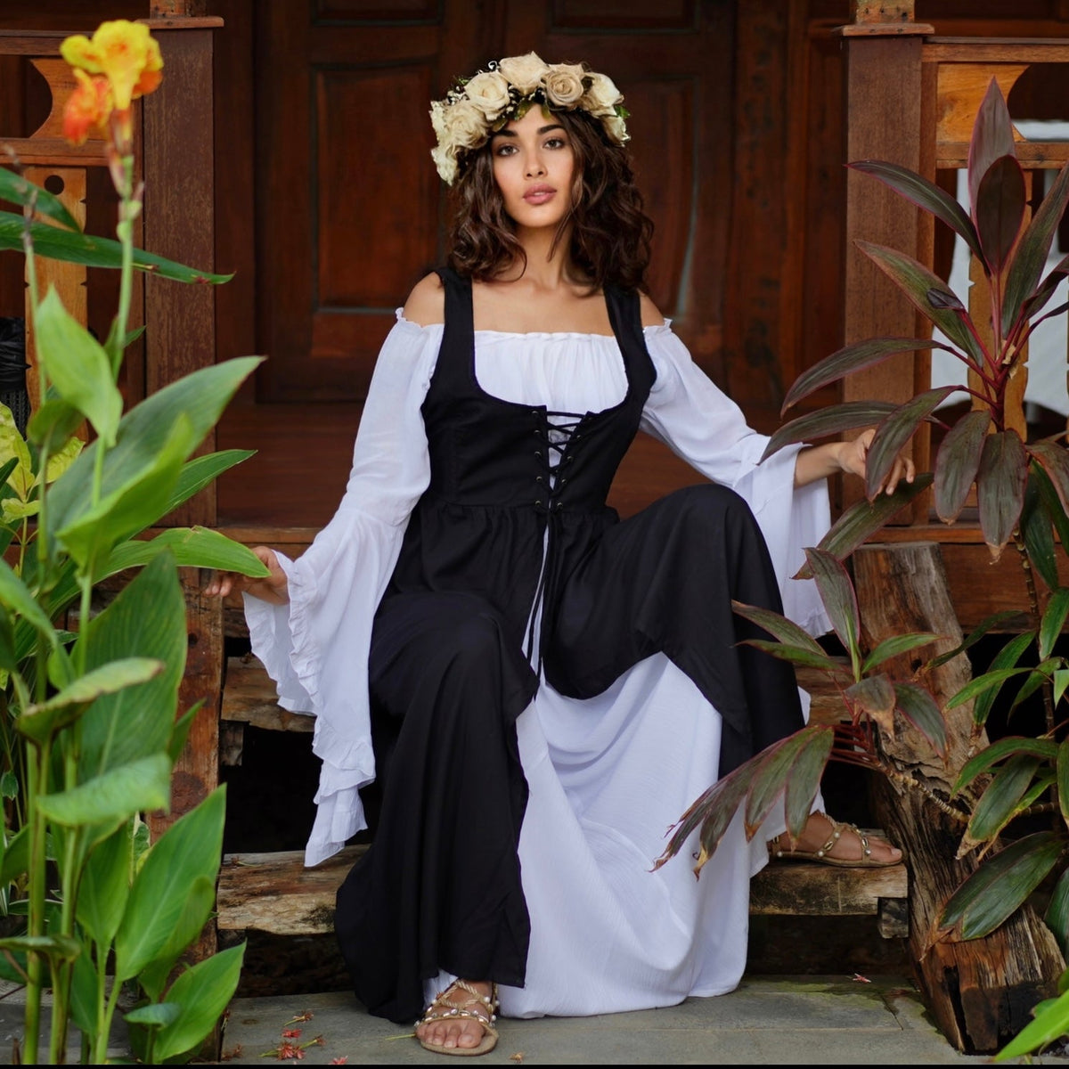 Macie Wiccan Medieval Set 2 Pieces Outfit Maxi Dress
