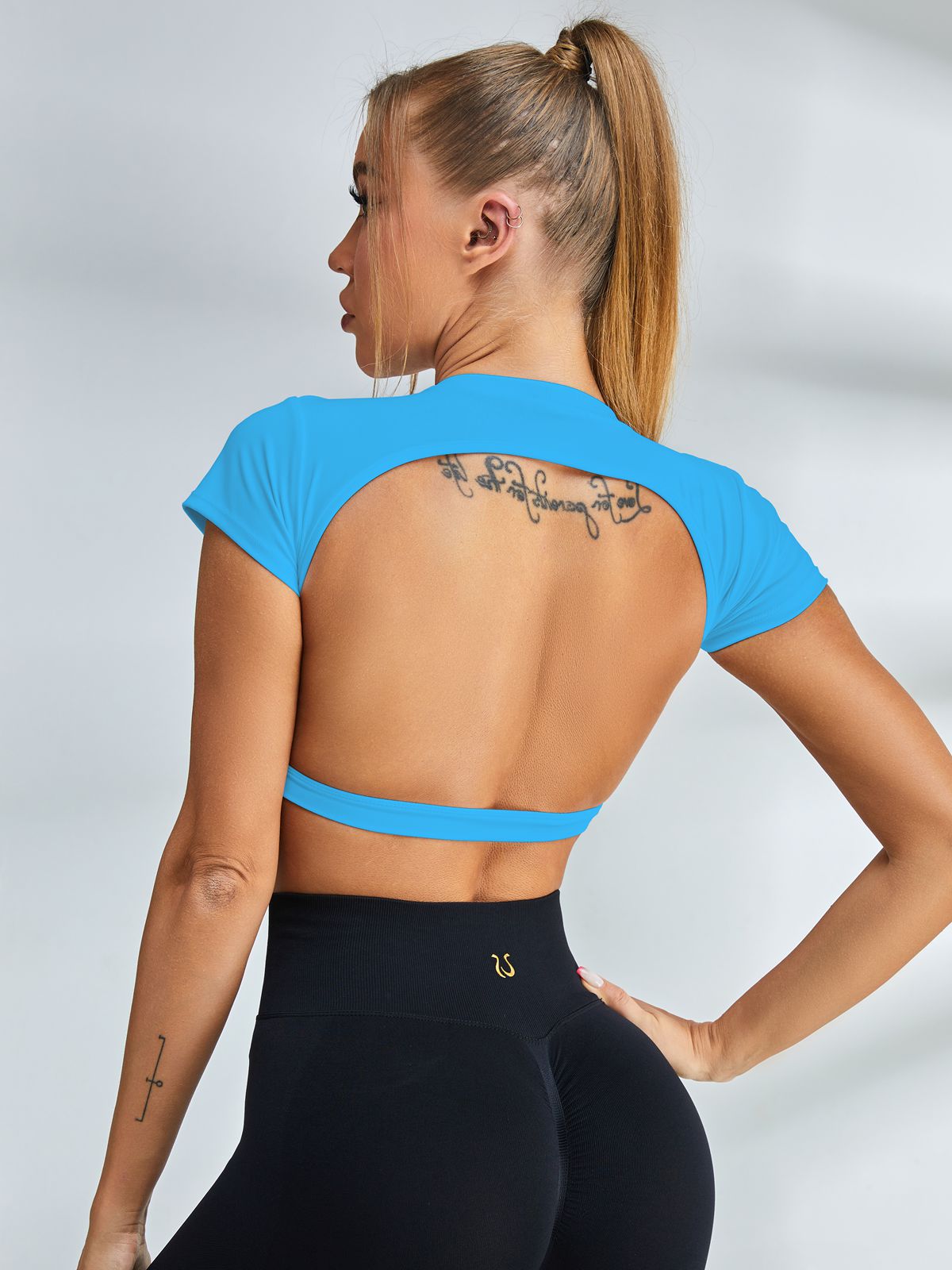 Backless Short Sleeves