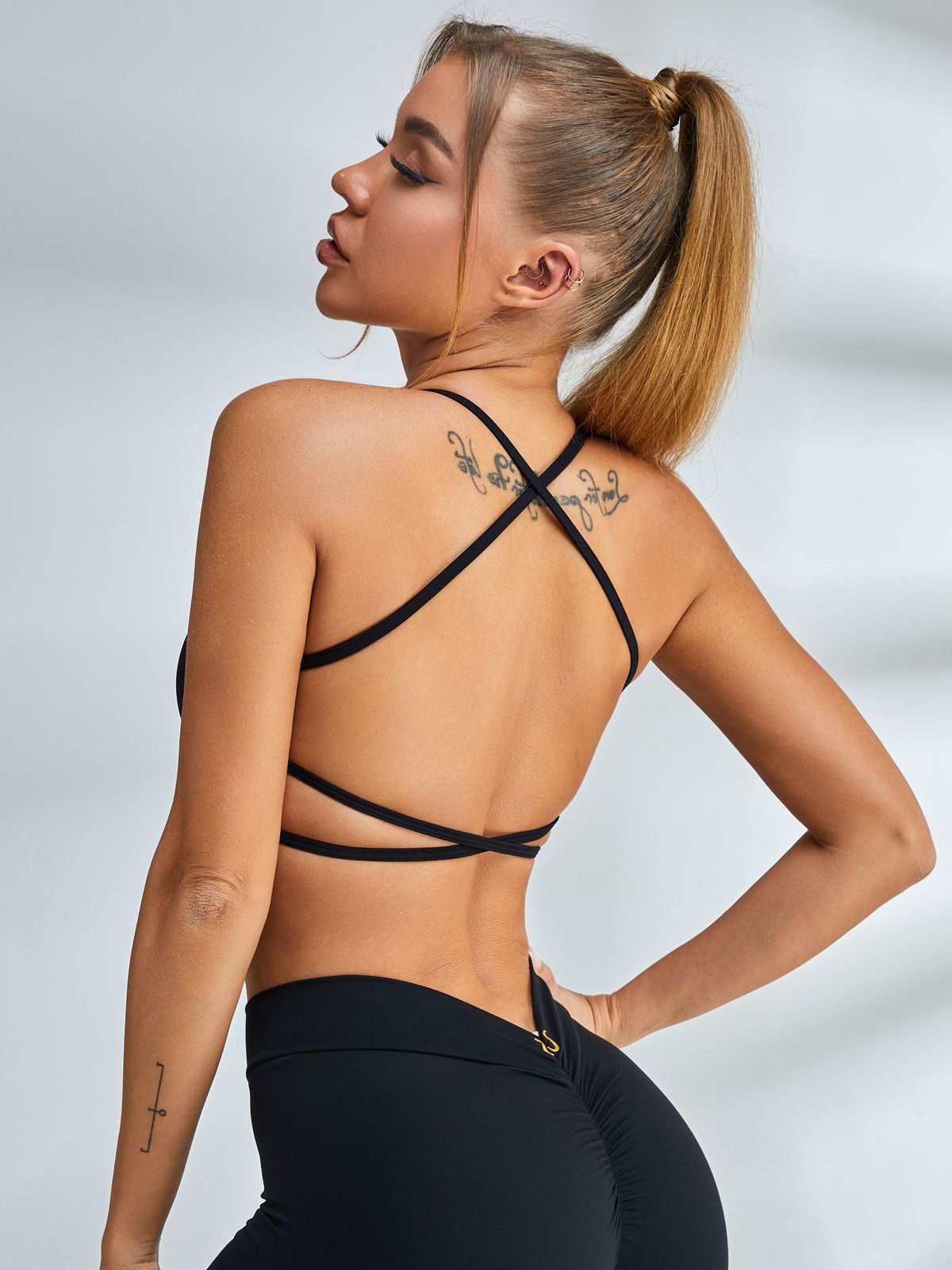 Halter Beautify Back Sports Bras