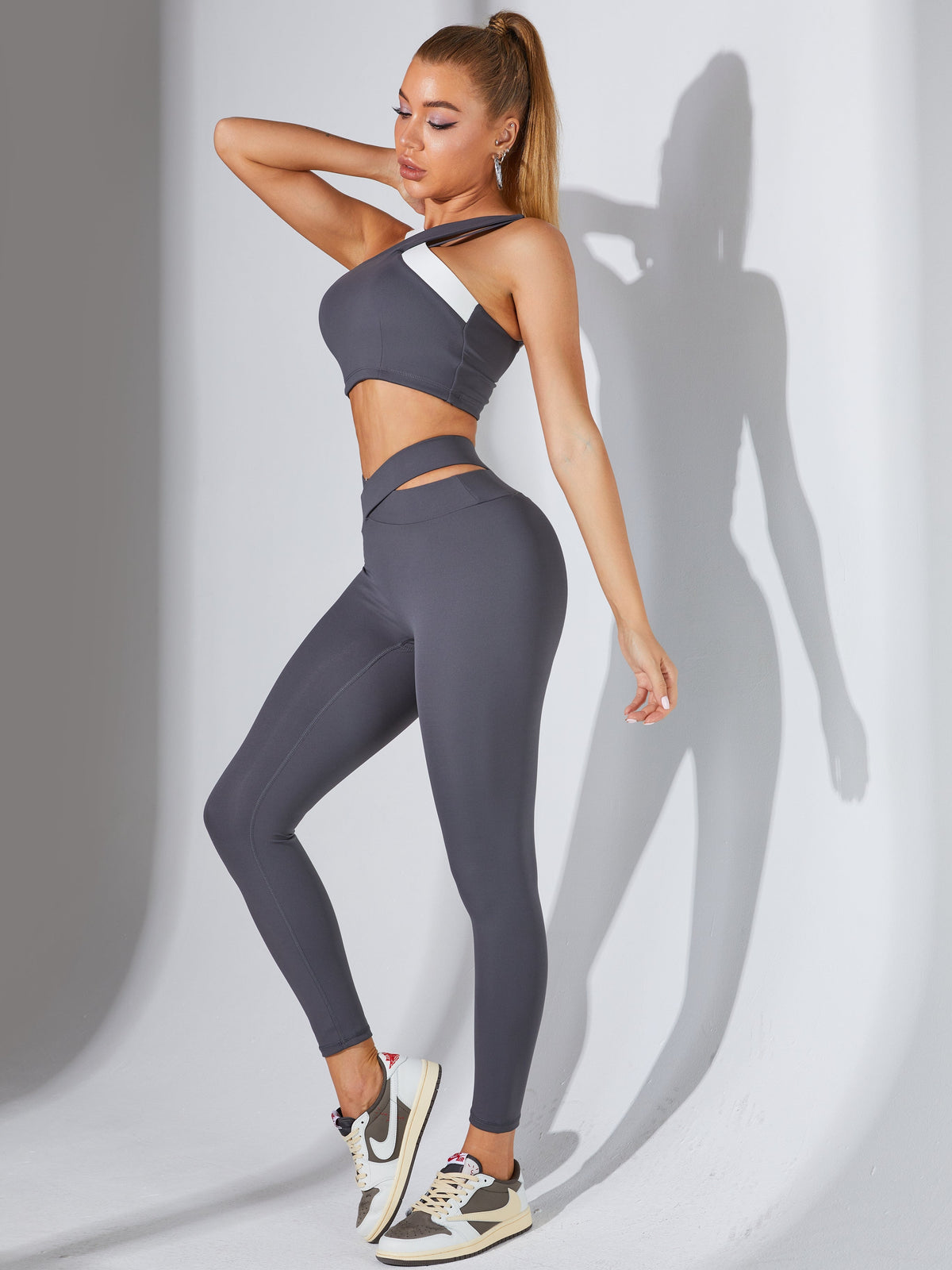 Hollow Out Waist Leggings
