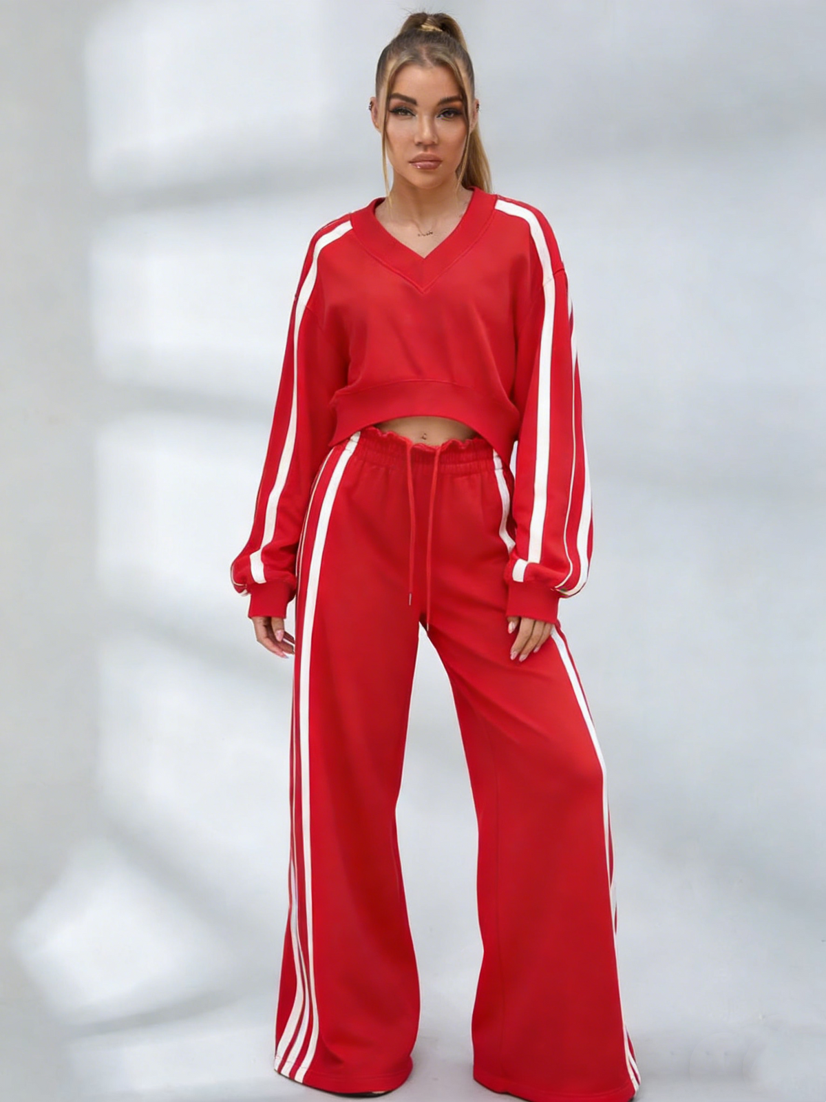 Contrast Color Stripes Big Heart Collar Pocket Casual Tracksuit