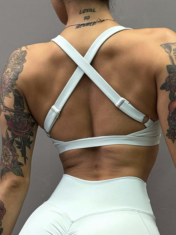 Folds Cutout Cross Back Sports Bras