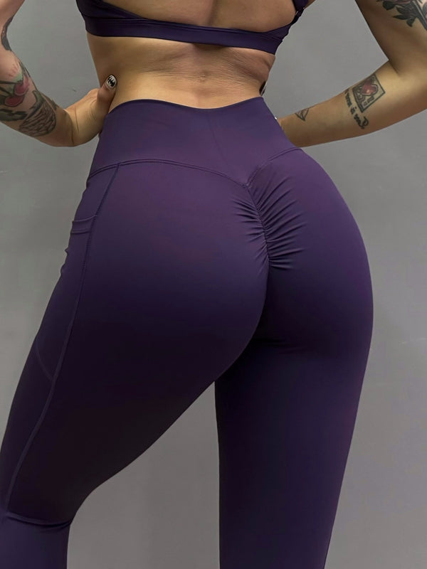 Folds Cutout Cross Back Sports Bras
