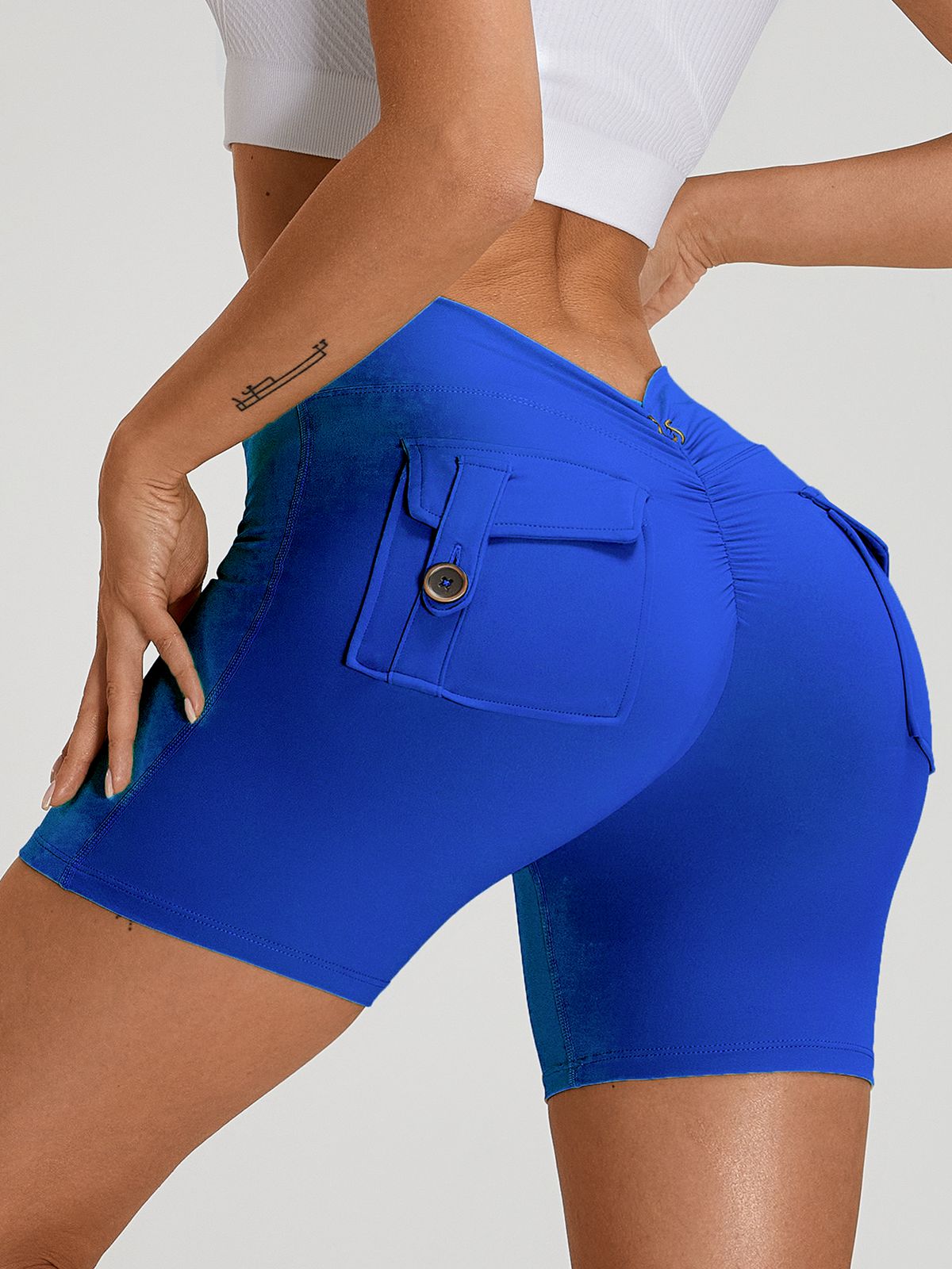 Deep V Back Pocket Scrunch Bum Booty Shorts