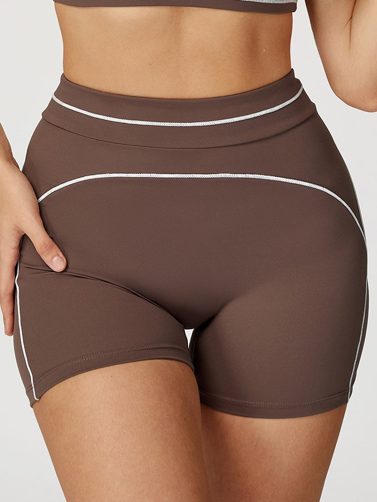 Contrast Color Big Heart Shape Push-lift Shorts