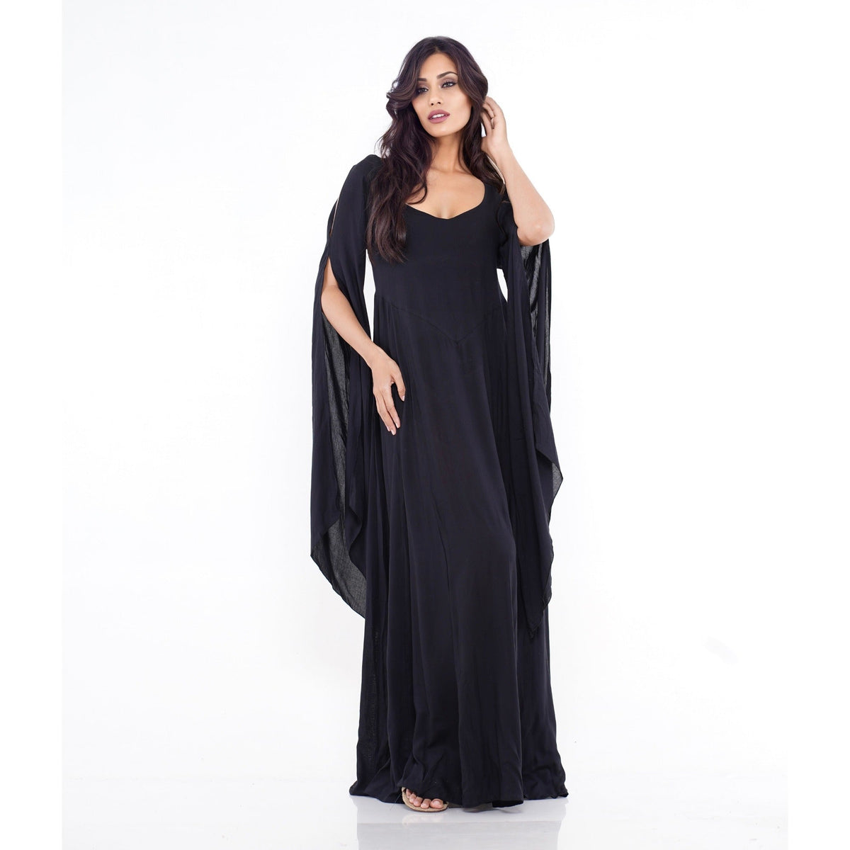 Sariah Renaissance Flowing Sleeve Boho Maxi Dress