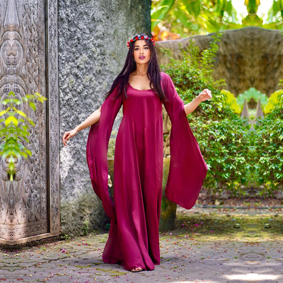 Sariah Renaissance Flowing Sleeve Boho Maxi Dress