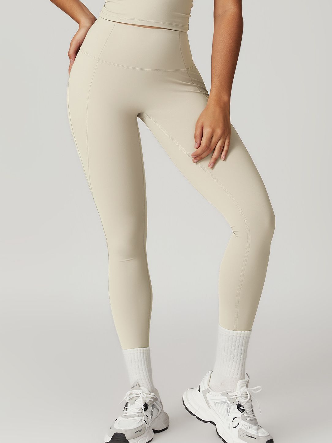 High-waisted Hip-lift Quick Dry Elastic Tight Scrunch Bum Leggings