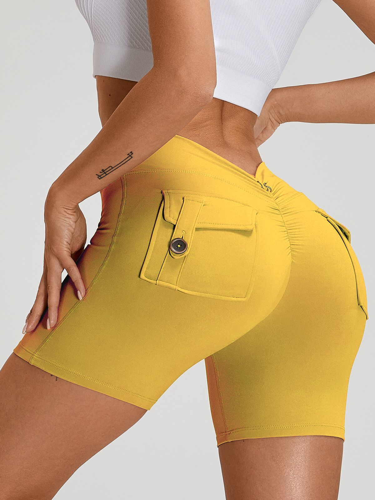 Deep V Back Pocket Scrunch Bum Booty Shorts
