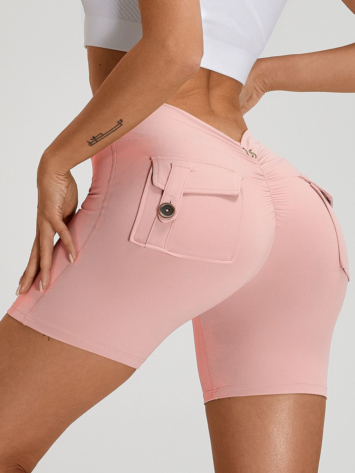Deep V Back Pocket Scrunch Bum Booty Shorts