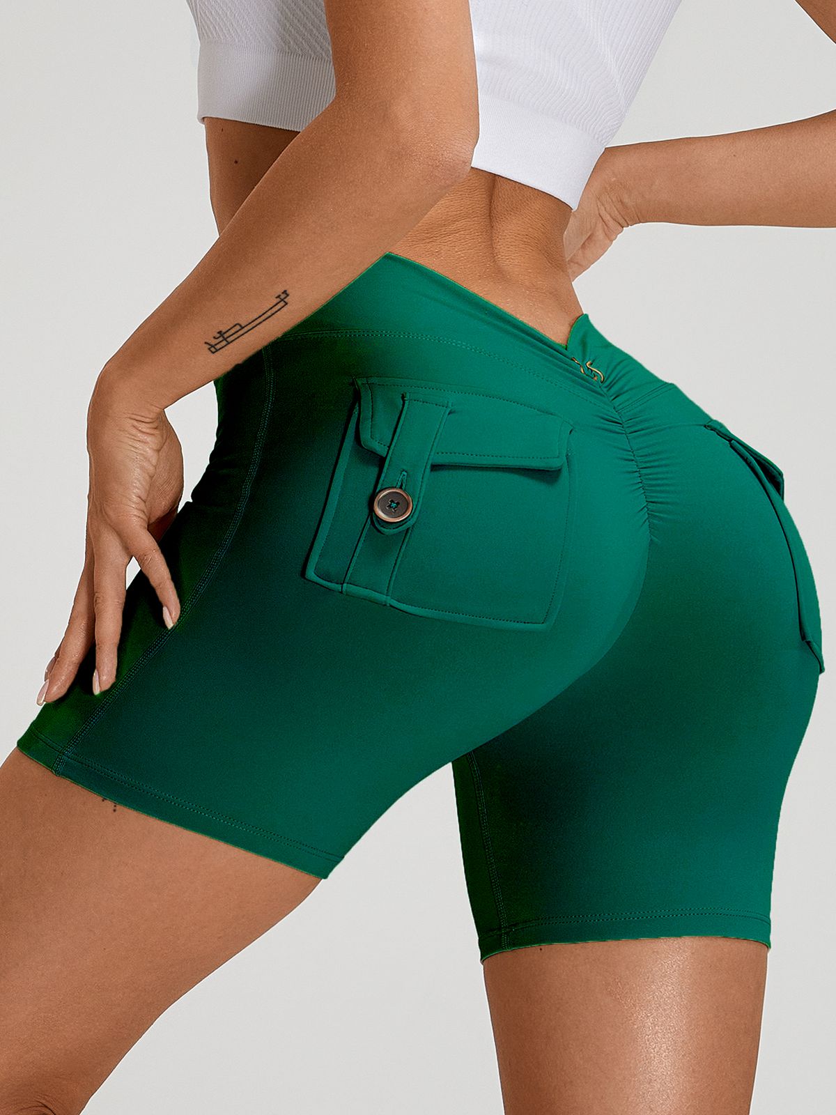 Deep V Back Pocket Scrunch Bum Booty Shorts