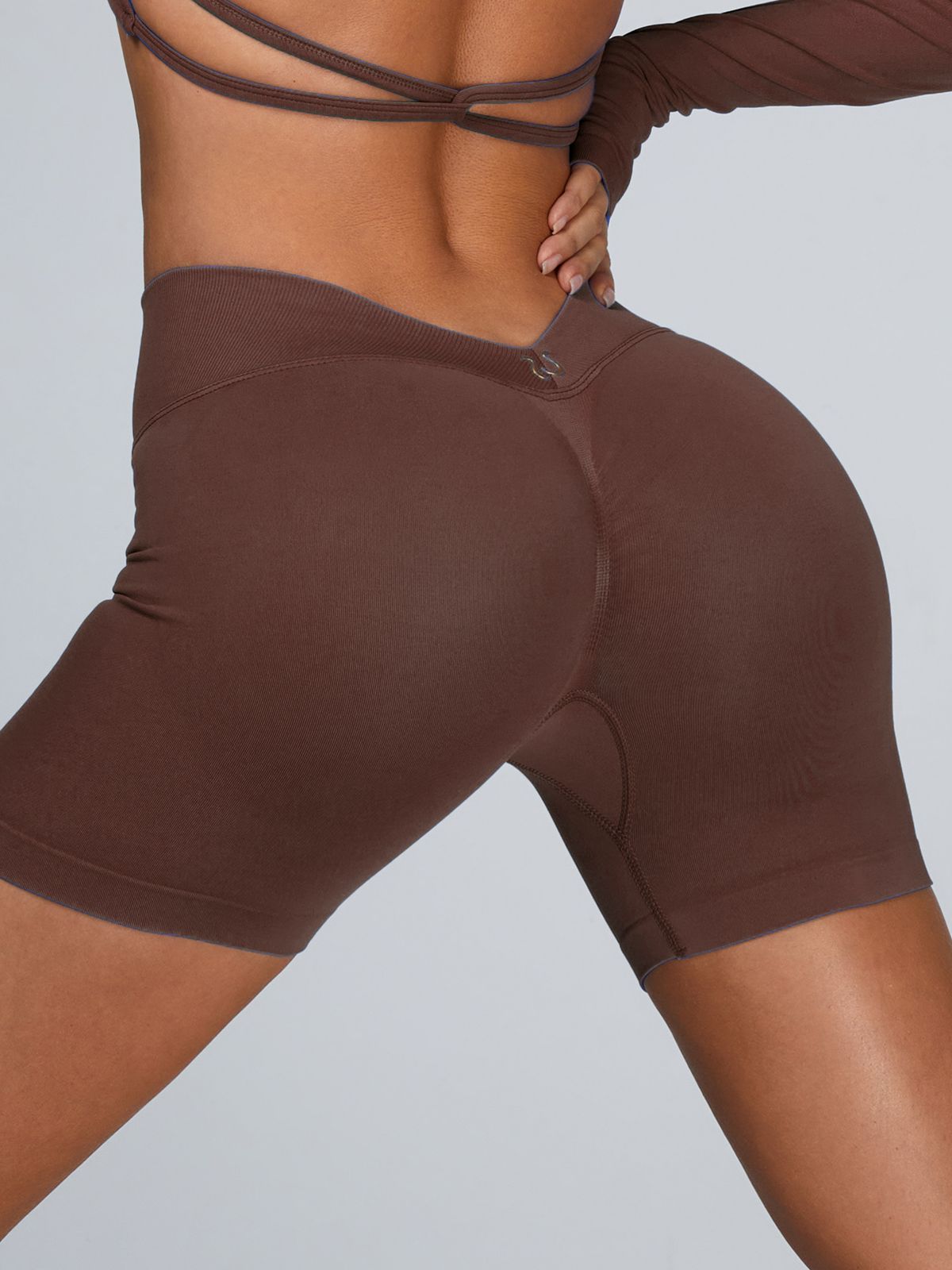 Deep V Back Scrunch Bum Leggings