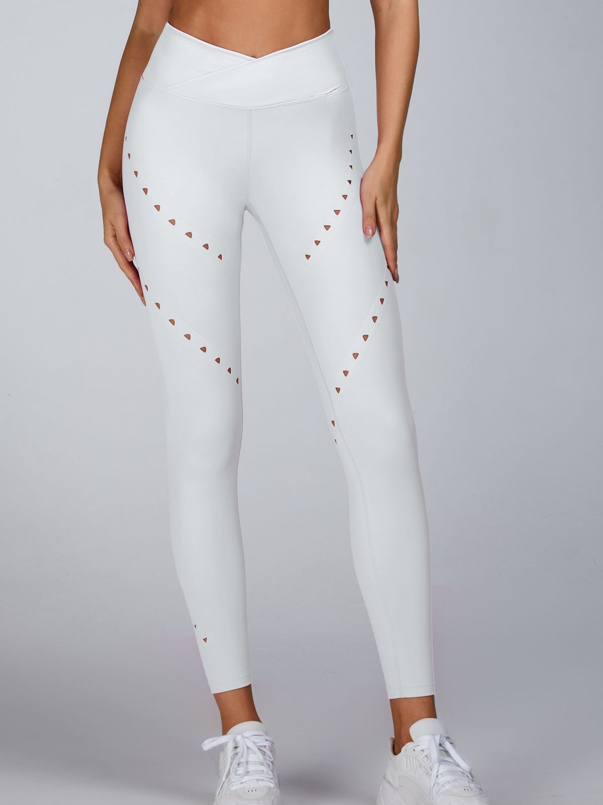 Cutout V Shape Waist Spandex Gym Booty Shorts