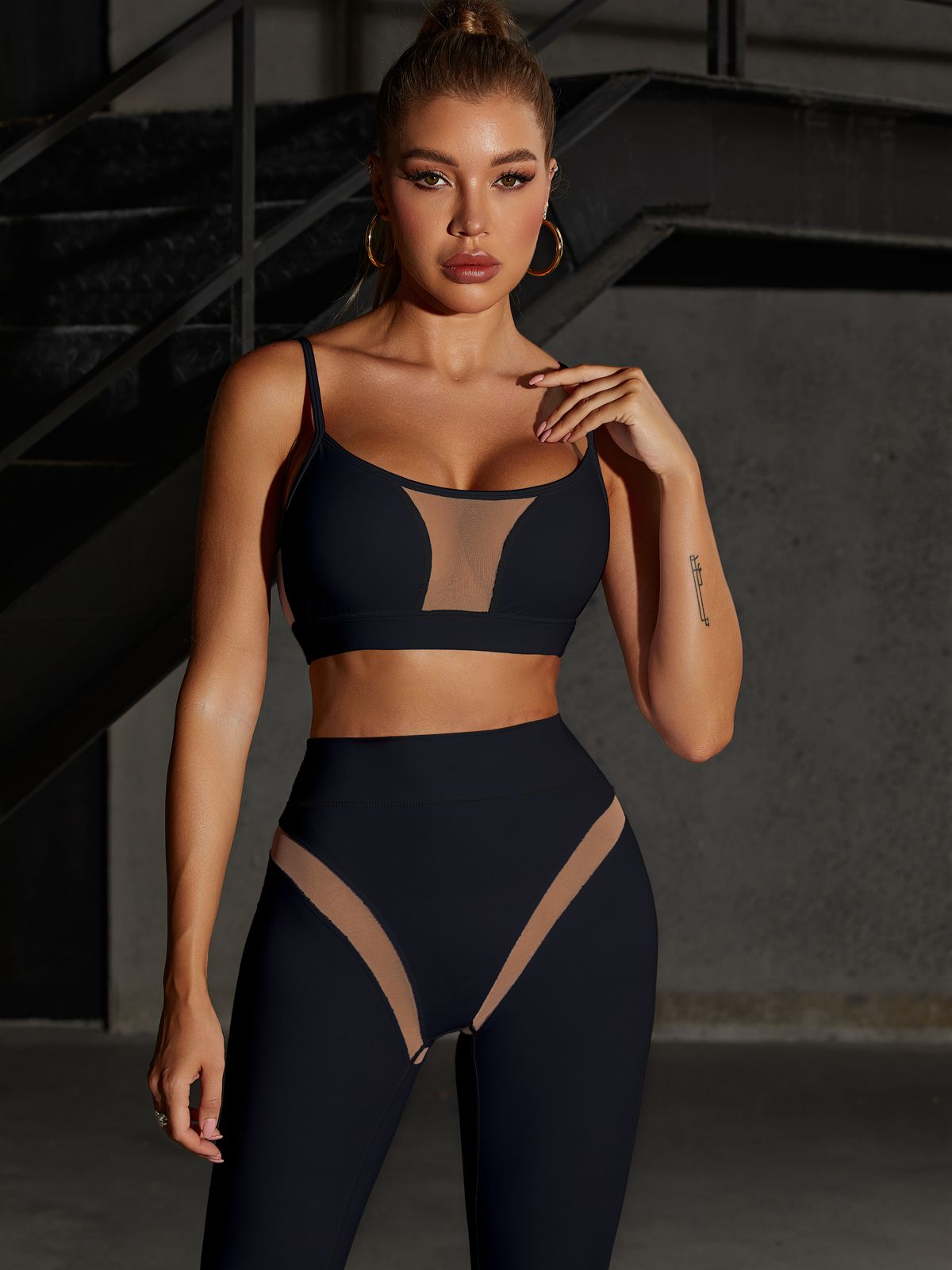 Super Sexy Unique Mesh Hip-lift Tracksuit