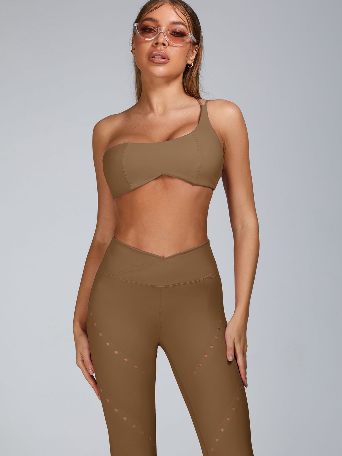 Cutout V Shape Waist Leggings