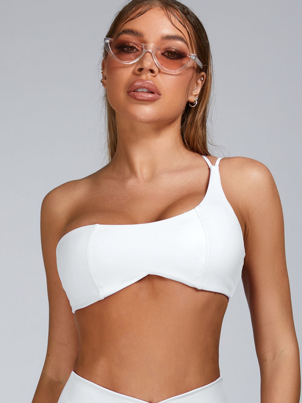 Cutout V Shape Waist Spandex Gym Booty Shorts